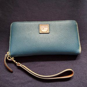 Dooney & Bourke Wristlet